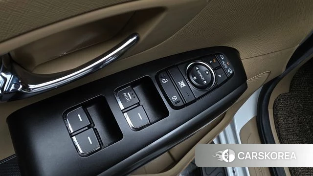 Kia The New Carnival id 4543703 из Кореи 19
