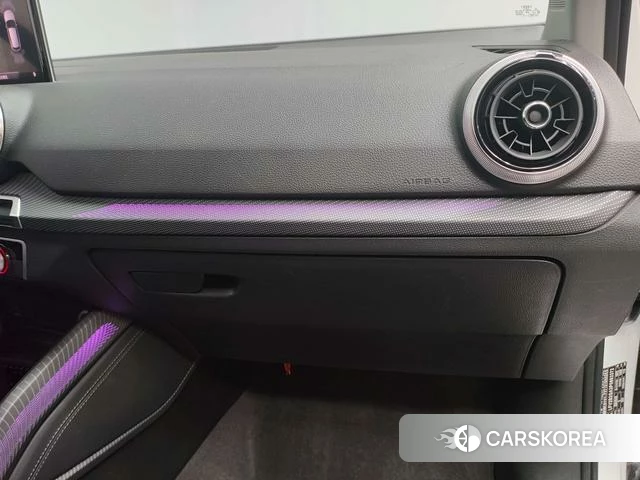 Audi Q2L id 4276683 из Китая 19