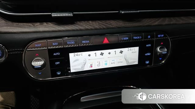 Genesis G90 (RS4) id 4730948 из Кореи 19