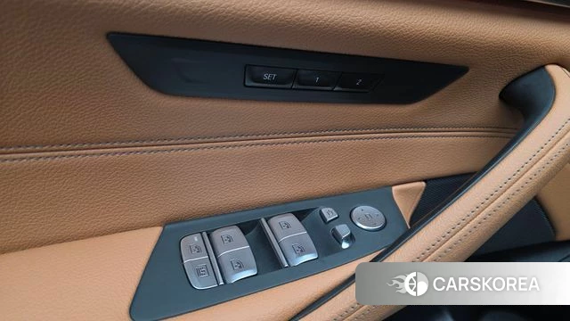 BMW 5 Series (G30) id 4768466 из Кореи 18