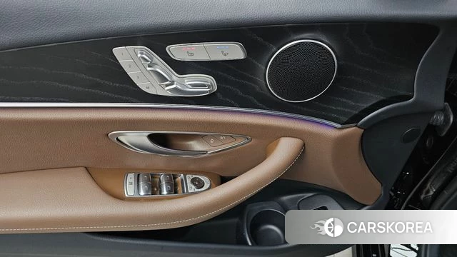 Mercedes-Benz E-Class W213 id 4186108 из Кореи 19
