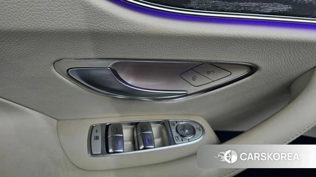 Mercedes-Benz E-Class W213 id 4414501 из Кореи 19