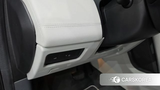 Land Rover Discovery Sports id 4543680 из Кореи 19