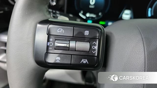 Hyundai Grandeur Hybrid (GN7) id 4500359 из Кореи 19