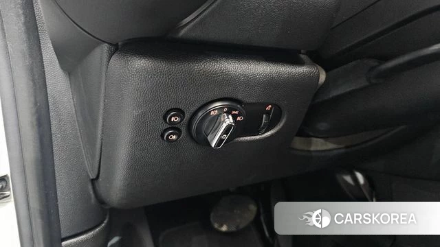 Mini Cooper id 4309757 из Кореи 19