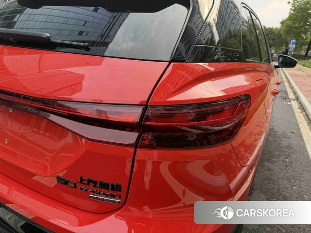 Audi Q5 e-tron id 4263930 из Китая 19