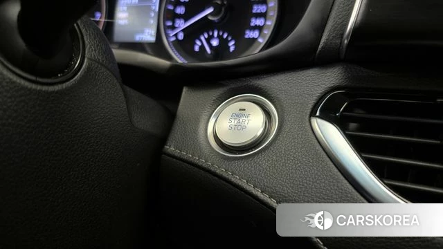 Hyundai Grandeur IG id 4339763 из Кореи 19
