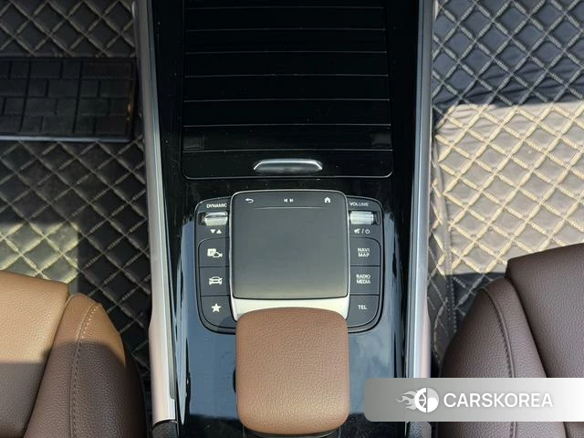 Mercedes-Benz GLB id 4392360 из Китая 19