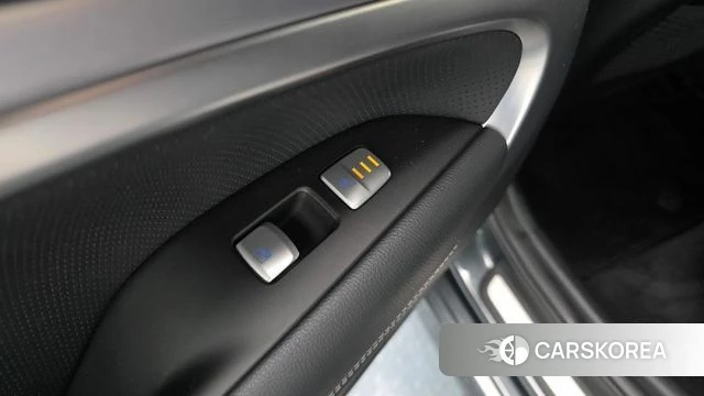 Genesis G70 id 4384738 из Кореи 19