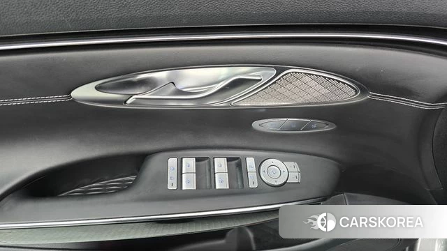 Genesis GV70 id 4224607 из Кореи 19