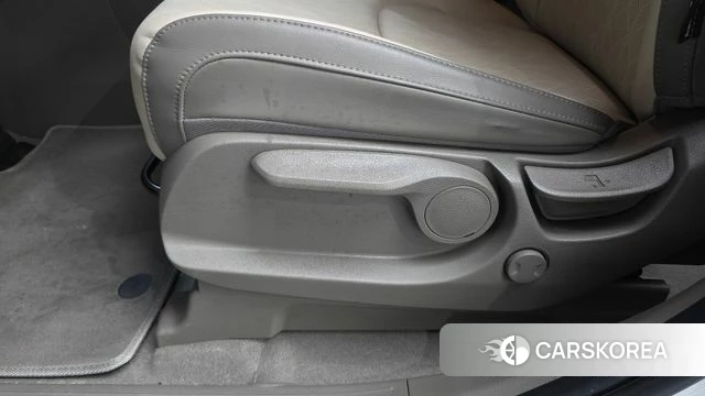 Kia Carnival 4th generation id 4445593 из Кореи 19