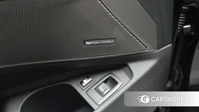 BMW 3 Series (G20) id 4604241 из Кореи 19