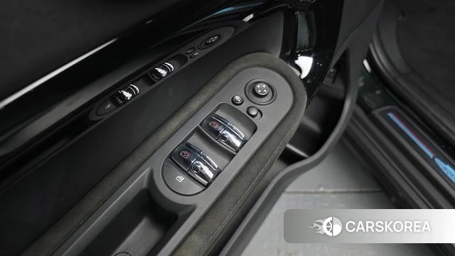 Mini Cooper S Countryman id 4793343 из Кореи 19