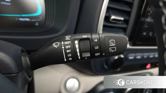 Hyundai Venue id 4200747 из Кореи 19