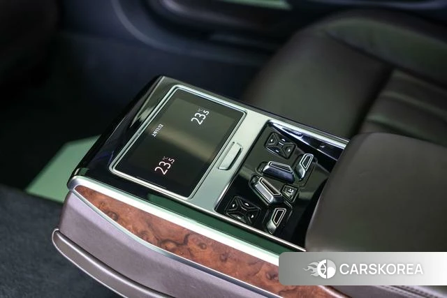 Audi A8 id 4210122 из Китая 19
