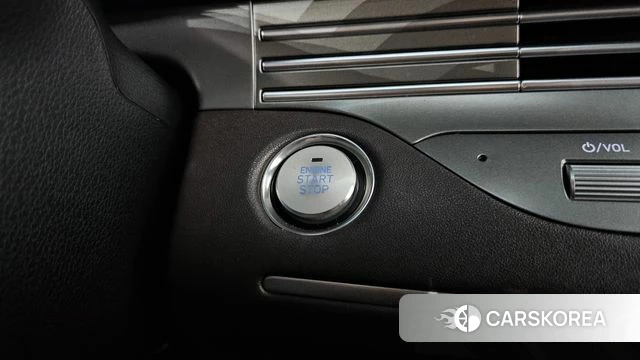 Hyundai The New Grandeur IG id 4390031 из Кореи 19