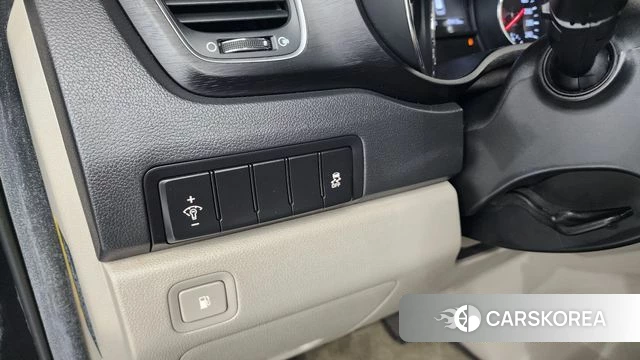 Kia The New Carnival id 4638258 из Кореи 19