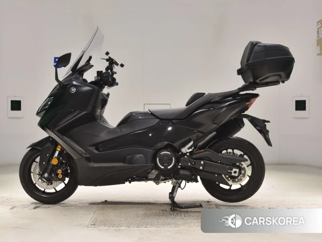 Проданный Yamaha T-MAX 560 TECH MAX id 4008482 из Японии, фото 2