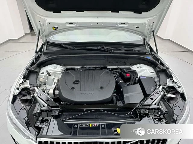 Volvo XC60 id 3890865 из Китая 19