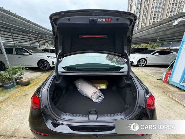 Mercedes-Benz E-Class id 4387266 из Китая 19