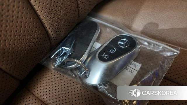 Mercedes-Benz E-Class W214 id 4897730 из Кореи 19