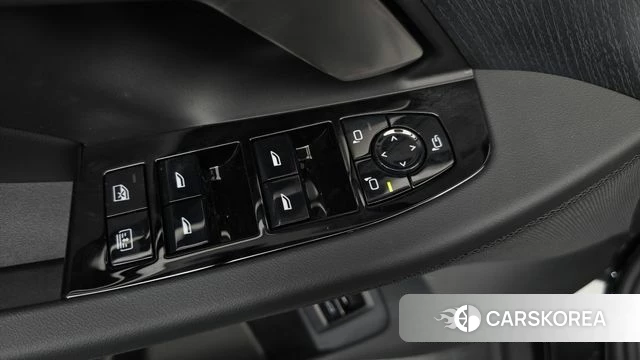 BMW 5 Series (G60) id 4729583 из Кореи 19