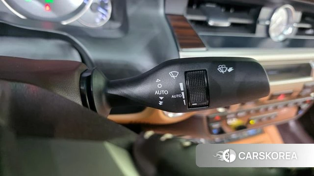 Lexus New ES300h id 4626447 из Кореи 19