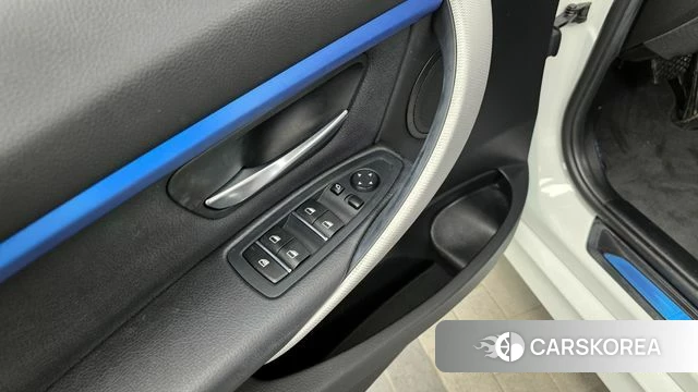 BMW 3 Series (F30) id 4225526 из Кореи 19