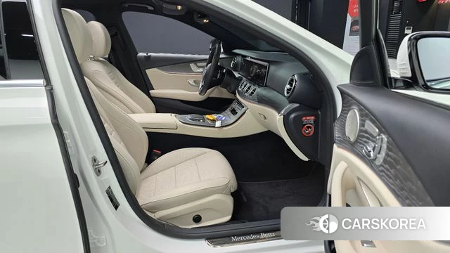 Mercedes-Benz E-Class W213 id 4893485 из Кореи 19