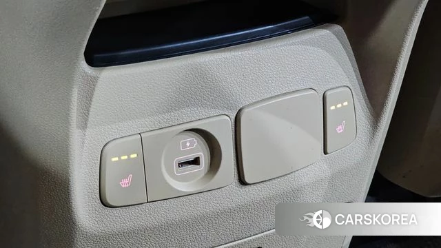 Kia The New Carnival id 4605398 из Кореи 19