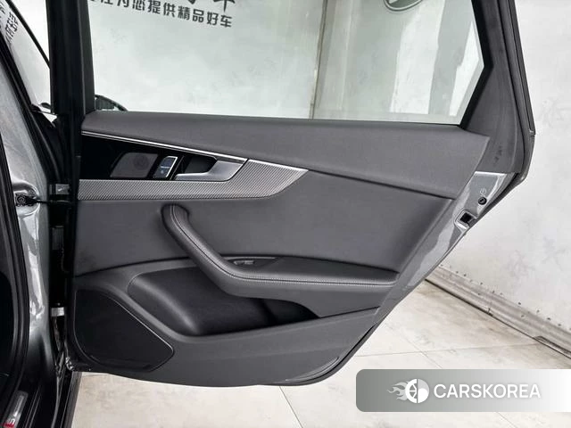 Audi A4L id 4298370 из Китая 19