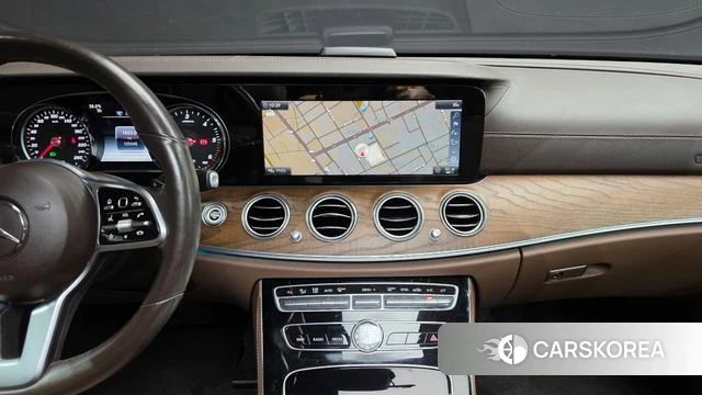 Mercedes-Benz E-Class W213 id 4530428 из Кореи 19