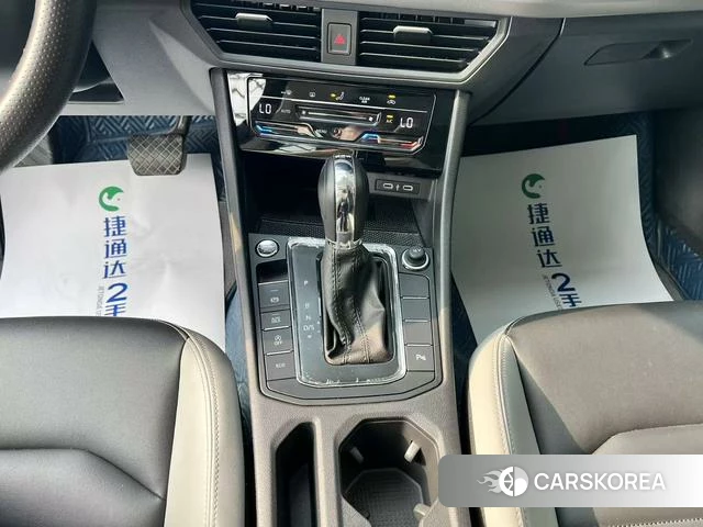 Volkswagen Bora id 4276255 из Китая 19