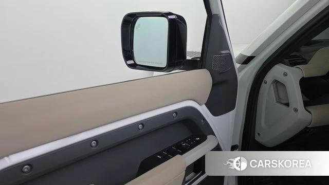Land Rover Defender (L663) id 4330667 из Кореи 19