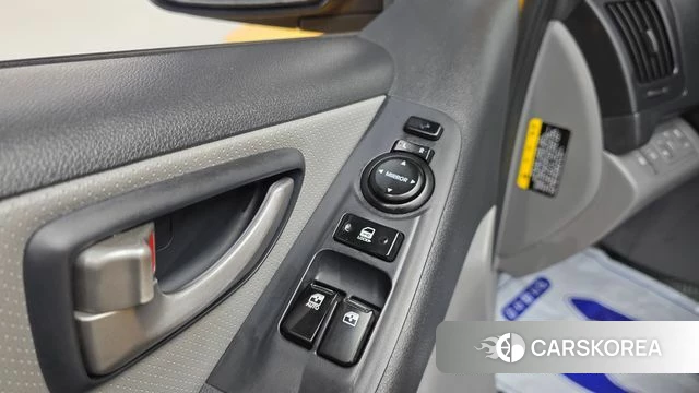 Hyundai The New Grand Starex id 4397016 из Кореи 19