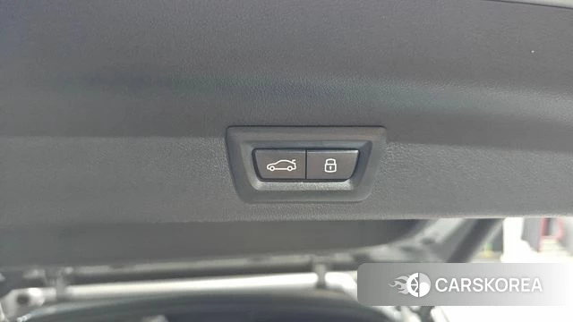 BMW iX1 (U11) id 4560404 из Кореи 19
