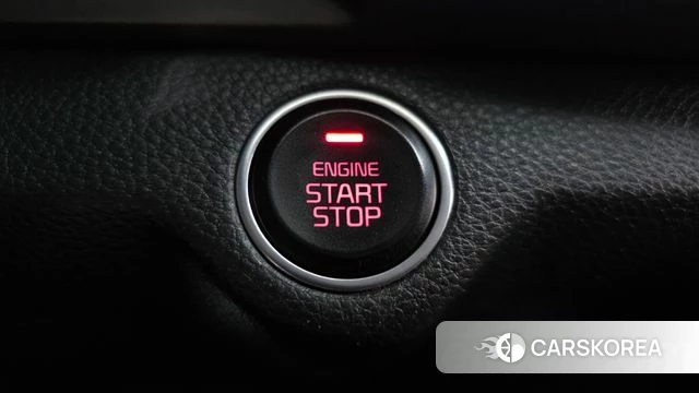 Kia Stonic id 4356288 из Кореи 19