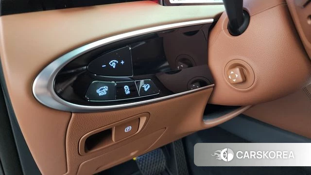 Genesis GV70 id 4686393 из Кореи 19