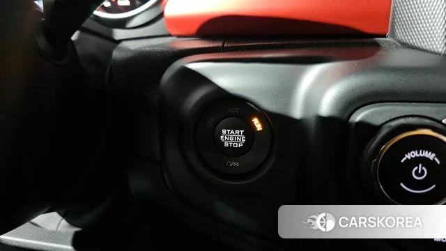 Jeep Wrangler (JL) id 4356000 из Кореи 19