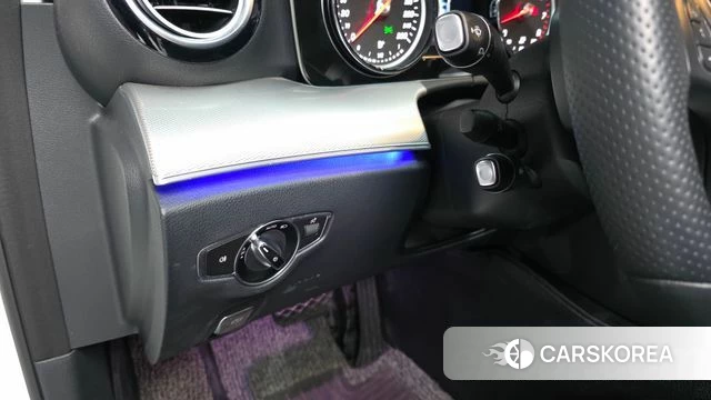 Mercedes-Benz E-Class W213 id 4397954 из Кореи 19