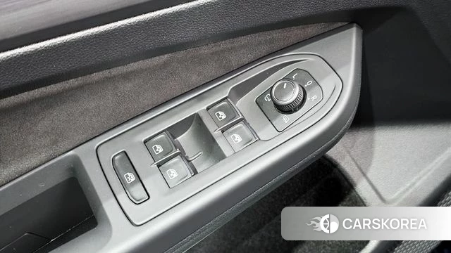 Volkswagen Golf 8th Generation id 4292793 из Кореи 19