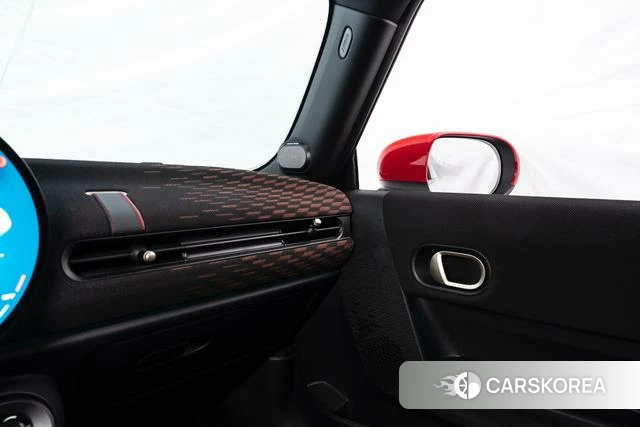 MINI JCW id 3920601 из Китая 19