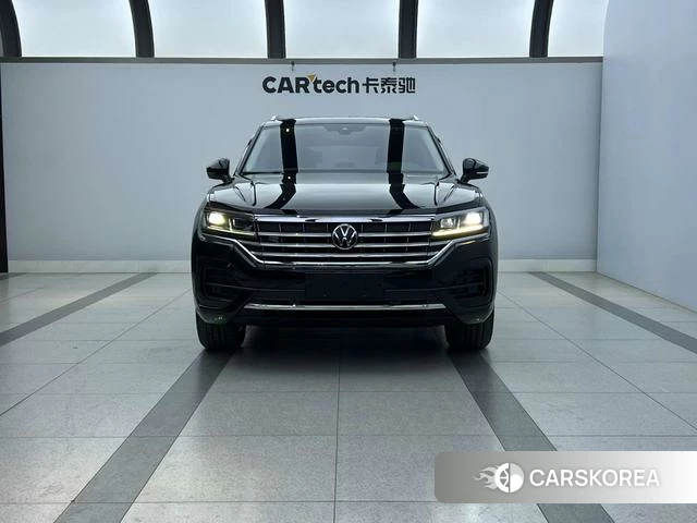 Volkswagen Touareg id 4213114 из Китая 19