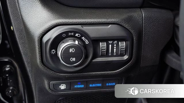 Jeep Wrangler (JL) id 4893961 из Кореи 19