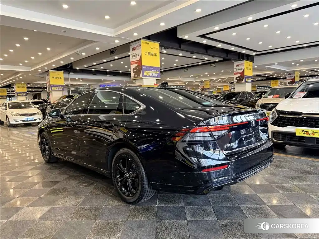 Honda Accord id 4622312 из Китая 19