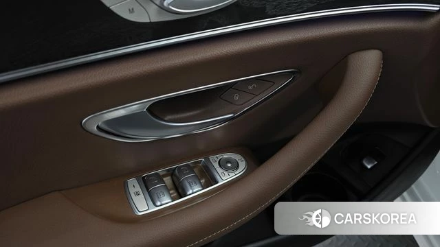 Mercedes-Benz E-Class W213 id 4540488 из Кореи 19