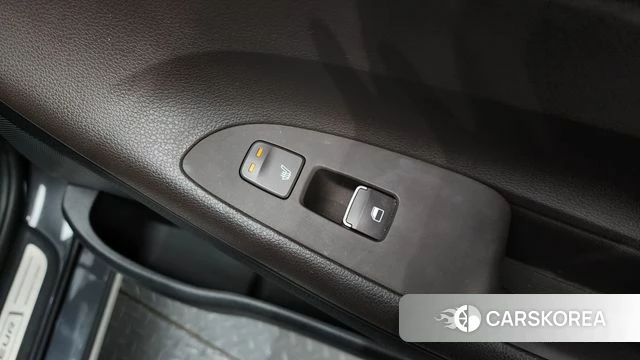 Hyundai Grandeur IG id 4363292 из Кореи 19