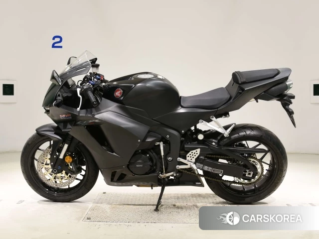 Проданный Honda CBR600RR id 4016309 из Японии, фото 19