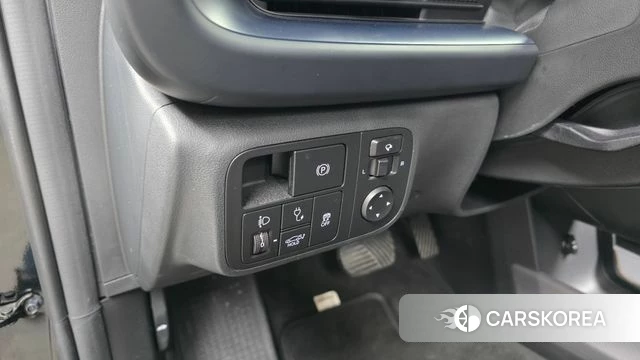 Hyundai Ionic 6 id 4893491 из Кореи 19