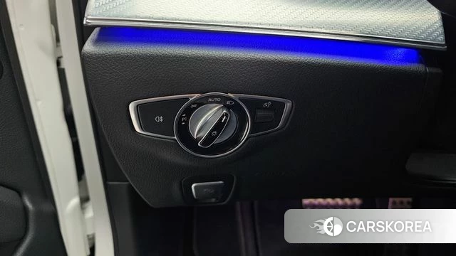 Mercedes-Benz E-Class W213 id 4188081 из Кореи 19